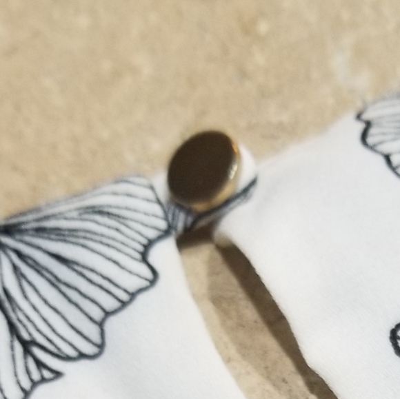 Layered Floral Top by METAPHOR - Picture 8 of 12